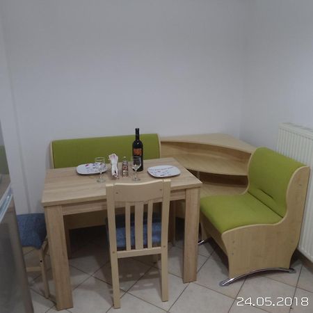 Kouros City Center Kavala Extérieur photo