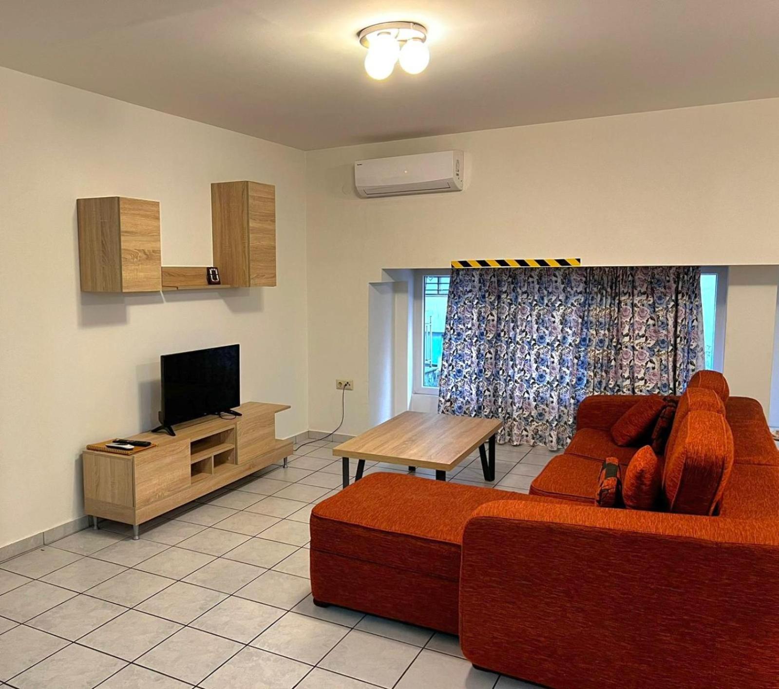 Kouros City Center Kavala Extérieur photo