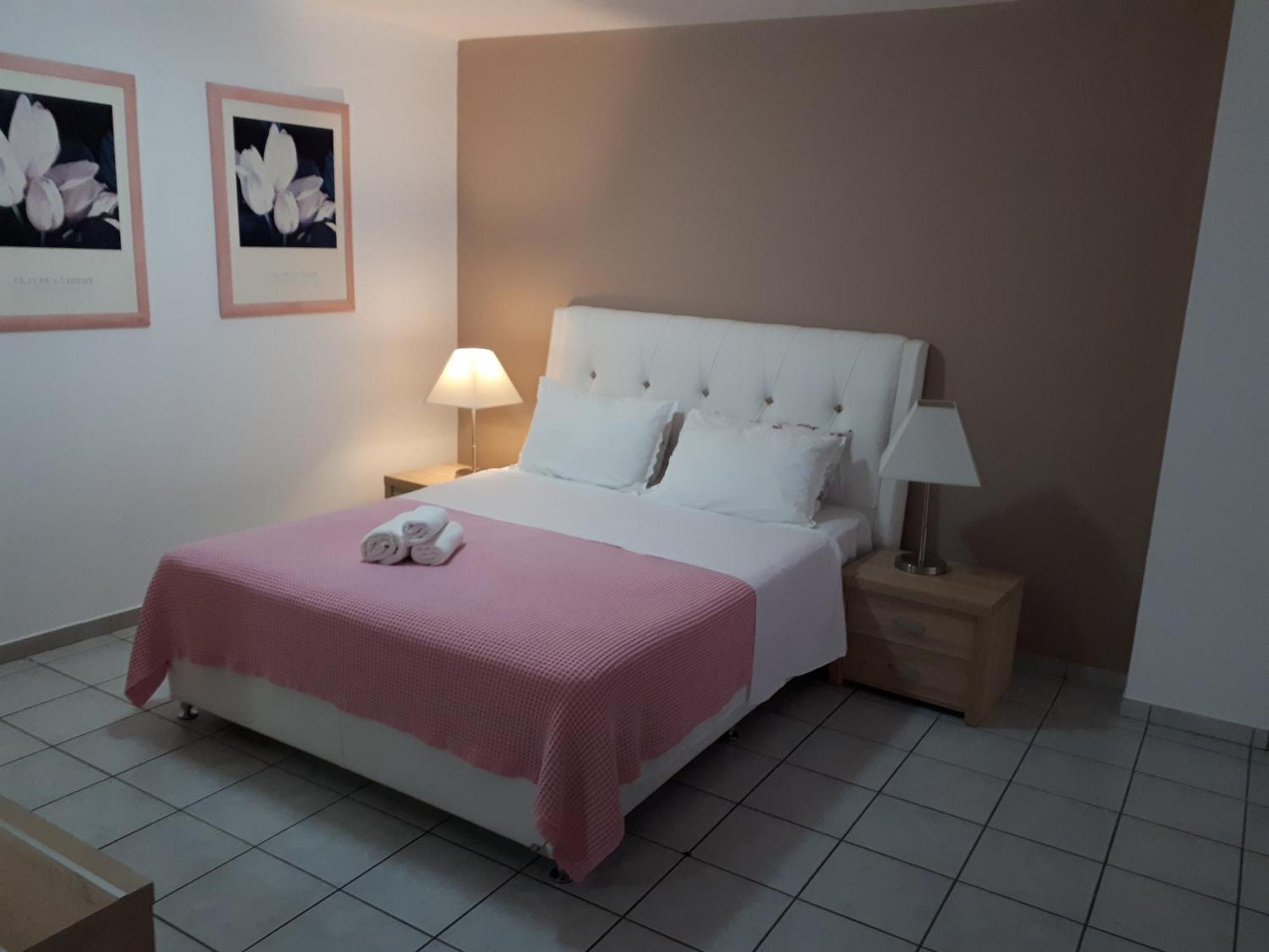 Kouros City Center Kavala Extérieur photo