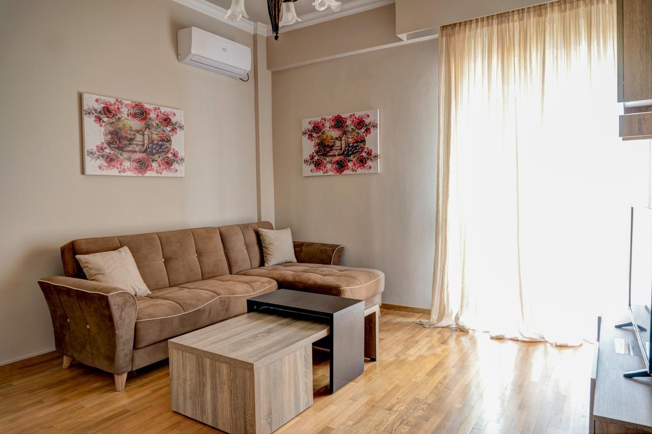 Kouros City Center Kavala Extérieur photo